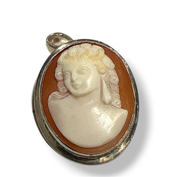 Broche Mandile 1922 Femme Cammei  in Argent Conchiglia 2MSPCM50 - 2MSPCM50